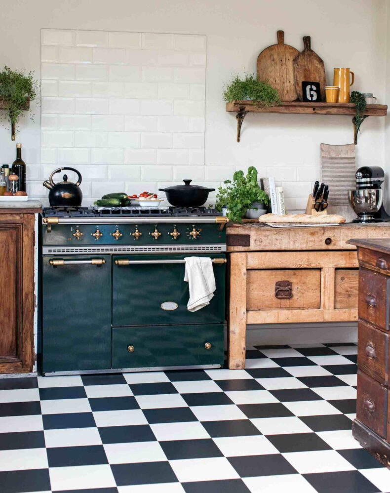 View of Squares Stove Black luxury vinyl tile by Harvey Maria