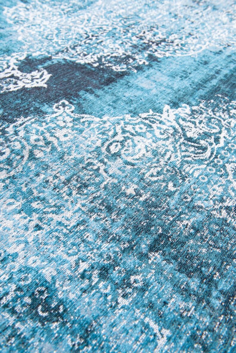 Fading World Collection Kirman Storm 9374 rug by Louis De Poortere