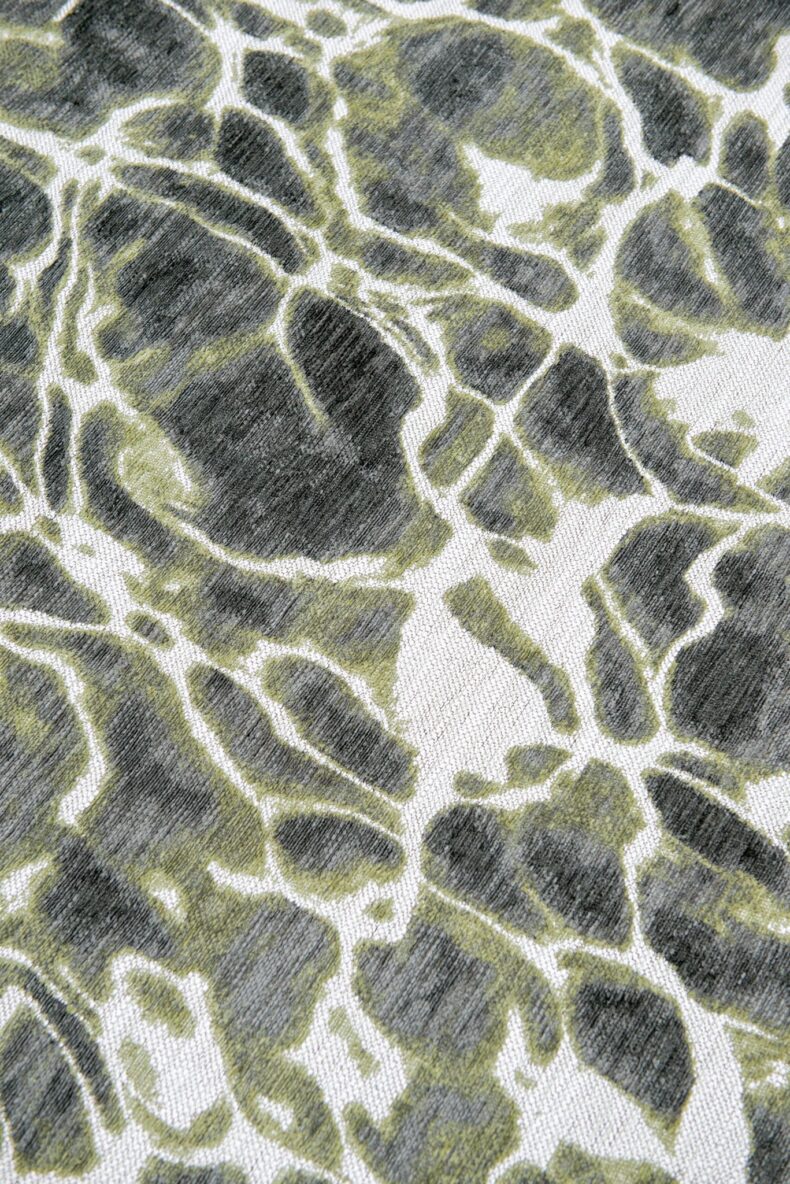 Meditation Collection Swim River 9354 rug by Louis De Poortere