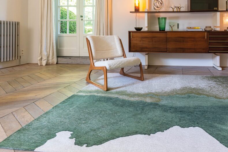 Meditation Collection Lagoon Palm Green 9331 rug by Louis De Poortere