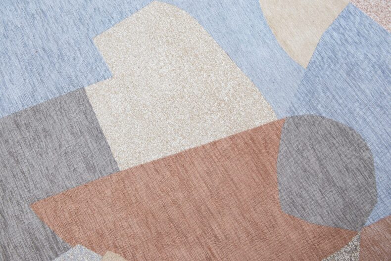 Gallery Collection Shapes Secret 9370 rug by Louis De Poortere