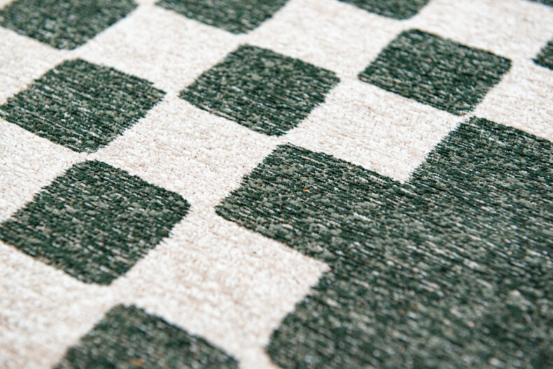 Craft Collection Chess Deep Green 9339 rug by Louis De Poortere