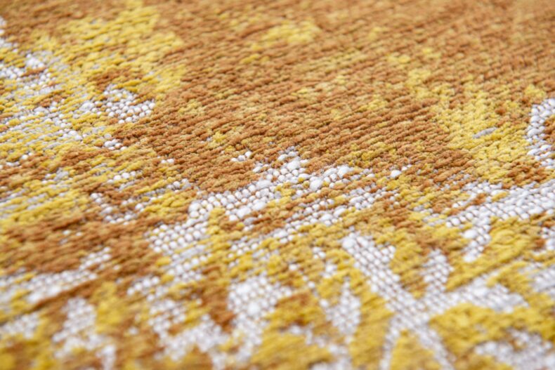 Fading World Collection Kirman Sunwax 9377 rug by Louis De Poortere