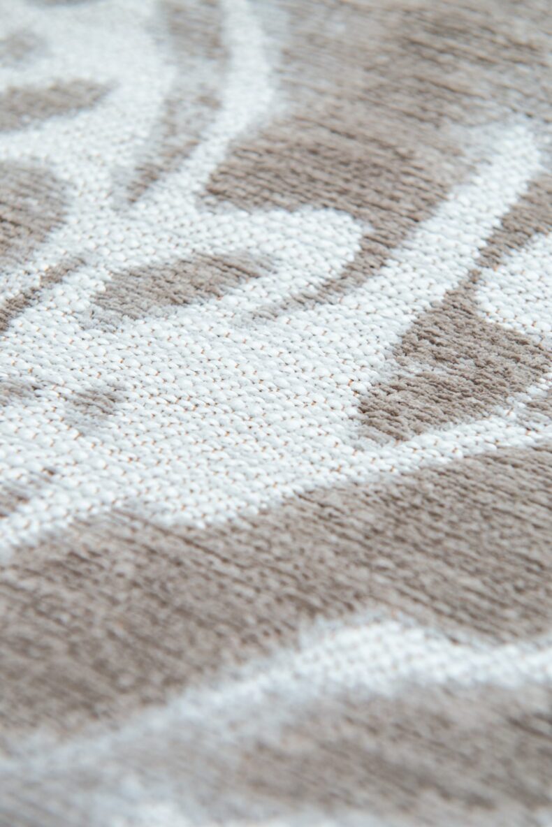 Meditation Collection Swim Grit 9353 rug by Louis De Poortere