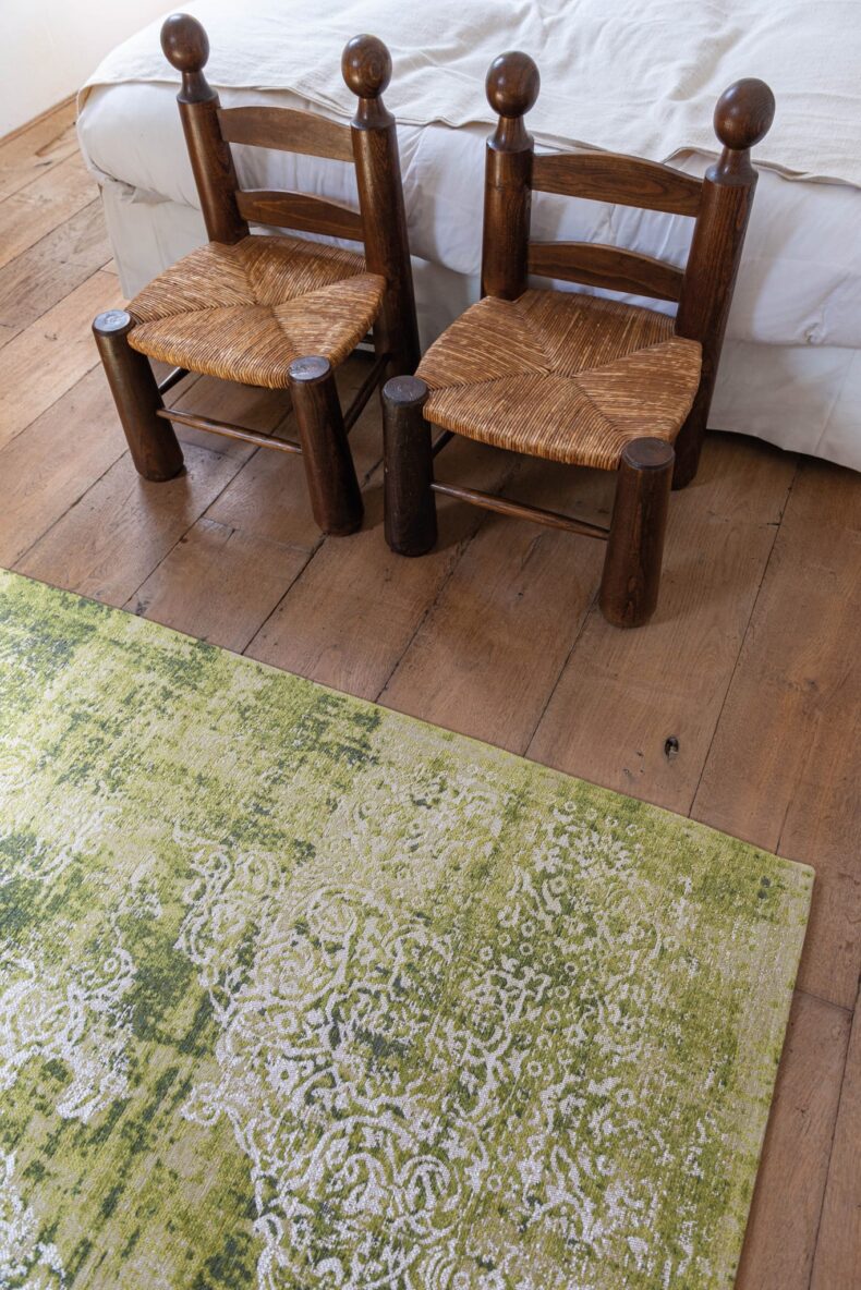 Fading World Collection Kirman Tuscany 9375 rug by Louis De Poortere