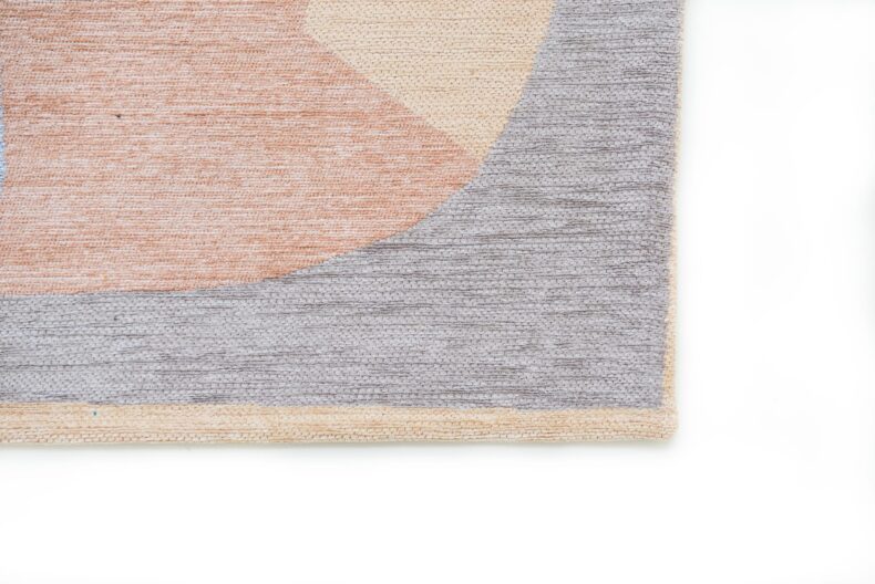 Gallery Collection Shapes Secret 9370 rug by Louis De Poortere