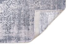 Fading World Collection Kirman Quartz 9376 rug by Louis De Poortere