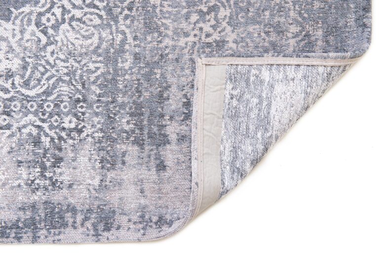 Fading World Collection Kirman Quartz 9376 rug by Louis De Poortere