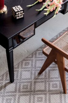 Wiko Light Grey rug by Agnella