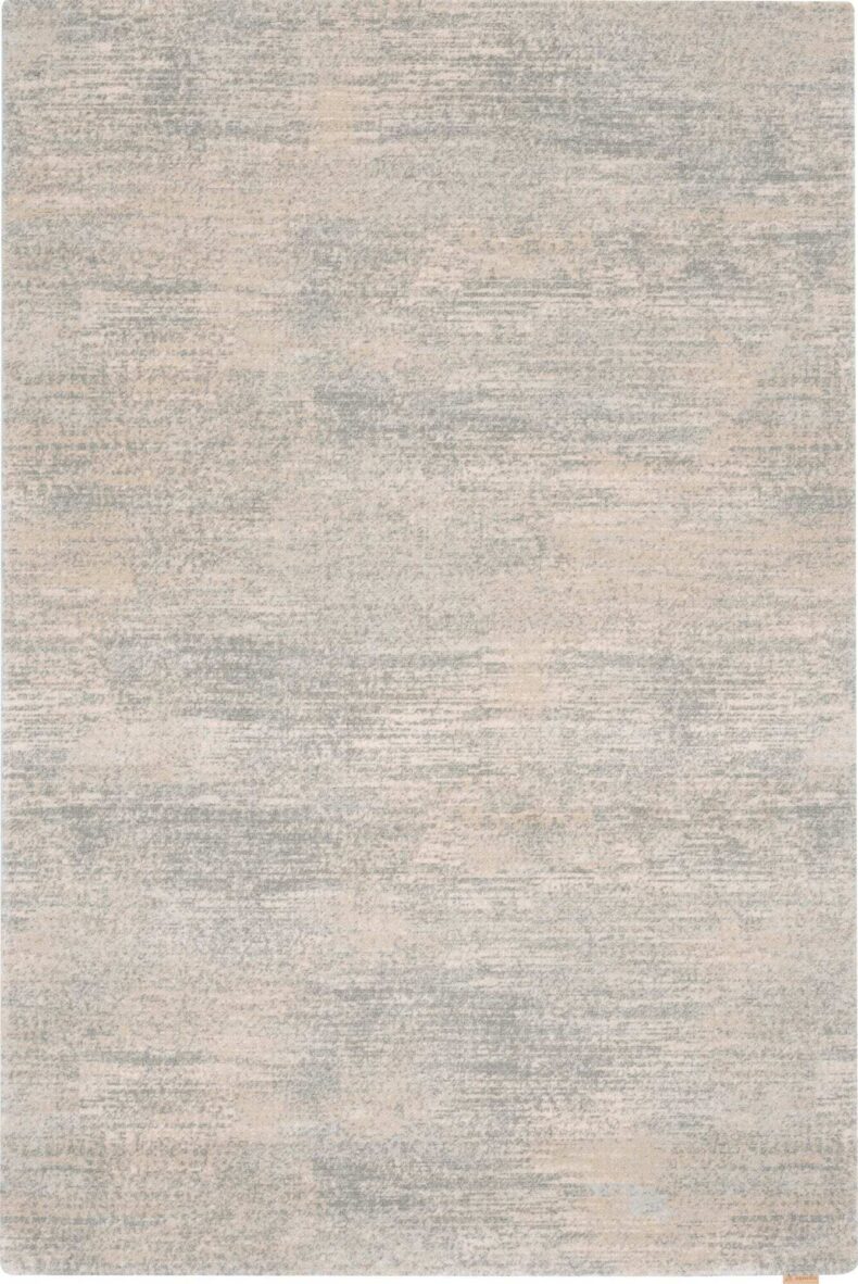 Fam Alabaster rug by Agnella