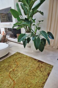Cities Collection London Green Meadows 9320 rug by Louis De Poortere