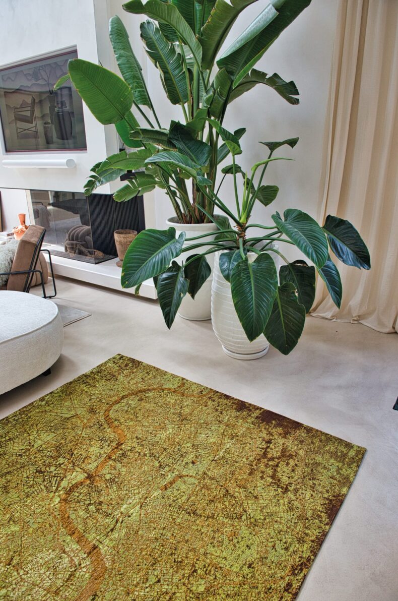 Cities Collection London Green Meadows 9320 rug by Louis De Poortere