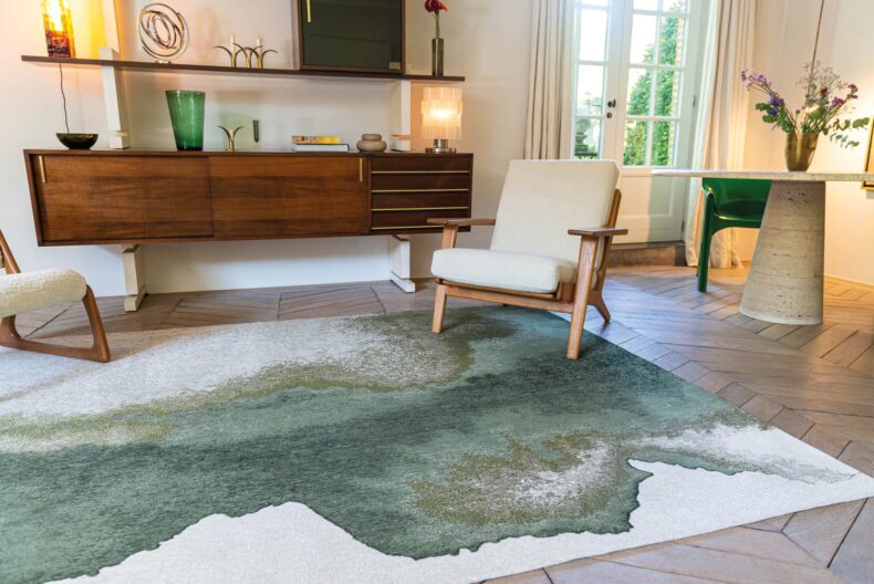 Meditation Collection Lagoon Palm Green 9331 rug by Louis De Poortere
