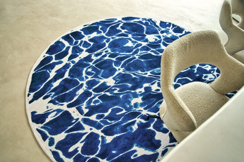 Meditation Collection Swim Surf 9351 rug by Louis De Poortere