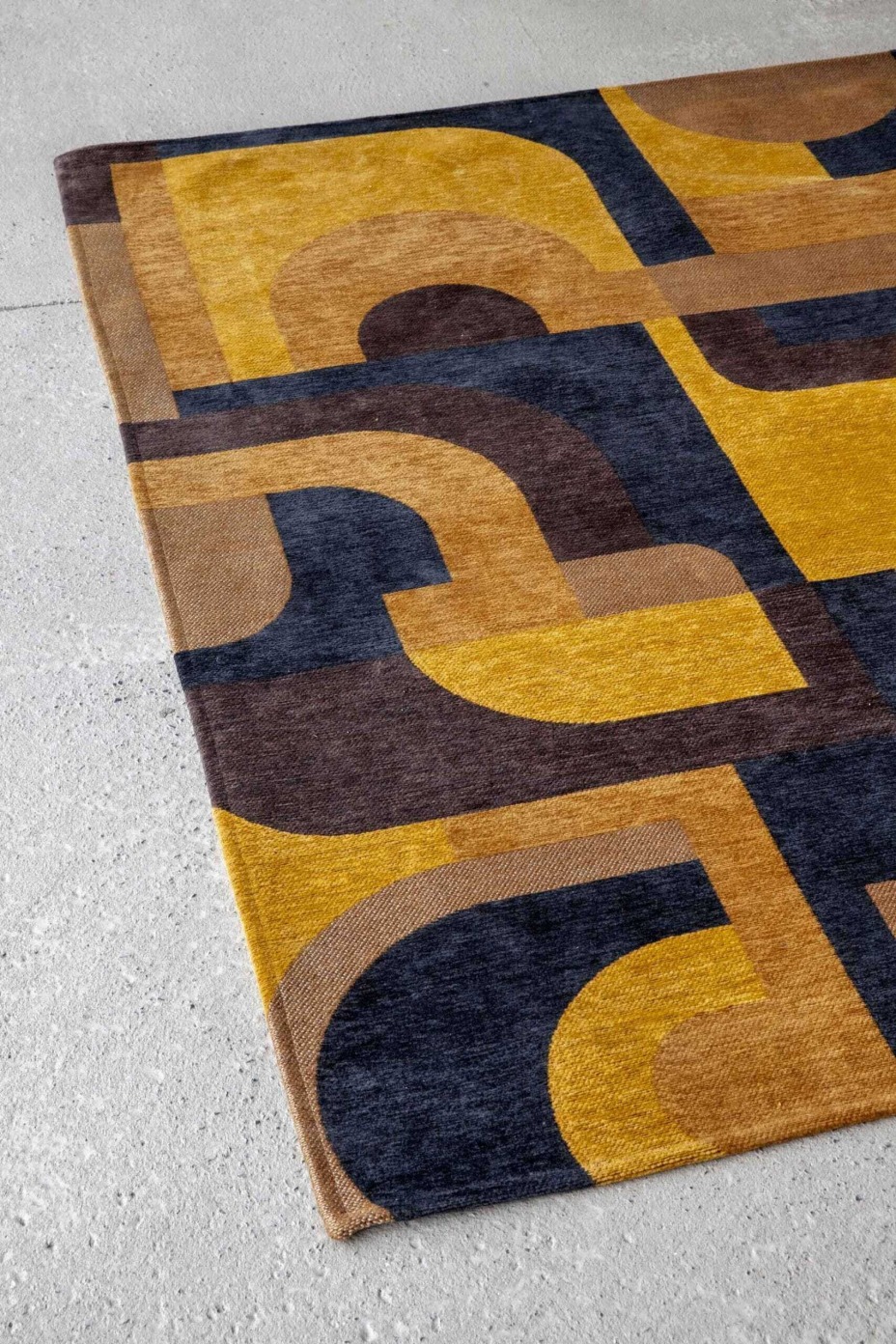 Module Collection Nuance Yellow Meyer 9210 rug by Louis De Poortere
