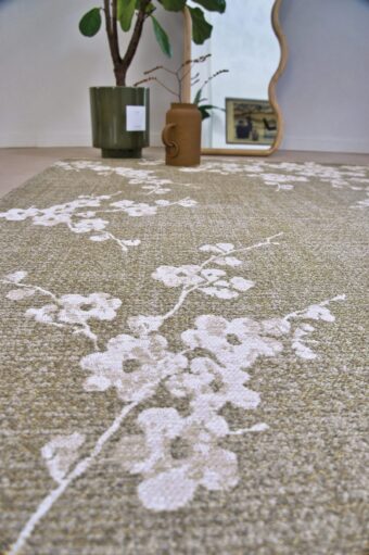 Sakura Collection Wet Garden 9372 rug by Louis De Poortere