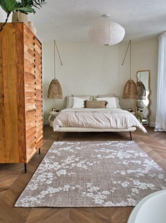 Sakura Collection Morning Mist 9373 rug by Louis De Poortere