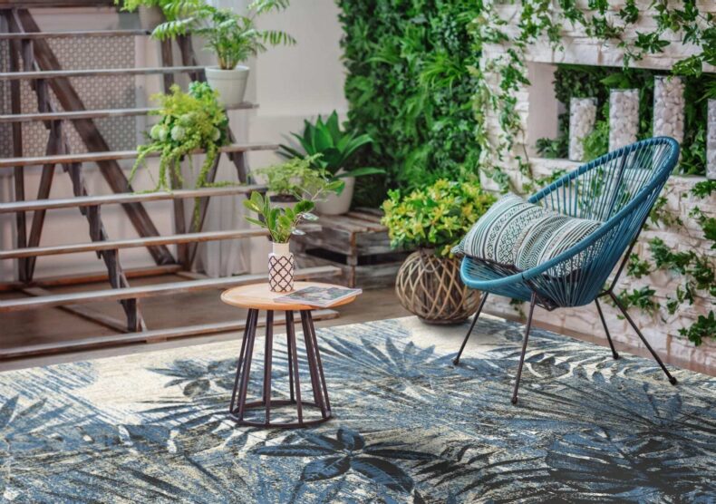 Sense Blue rug by Agnella
