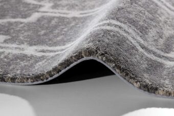 Ewar Graphite rug by Agnella