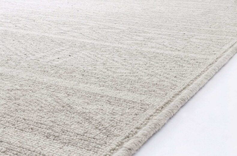 Pera Light Grey rug by Agnella