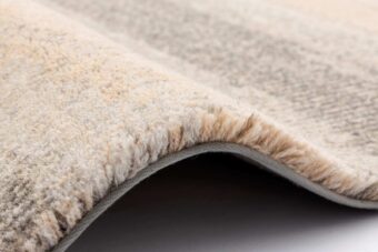 Elidu Grey rug by Agnella