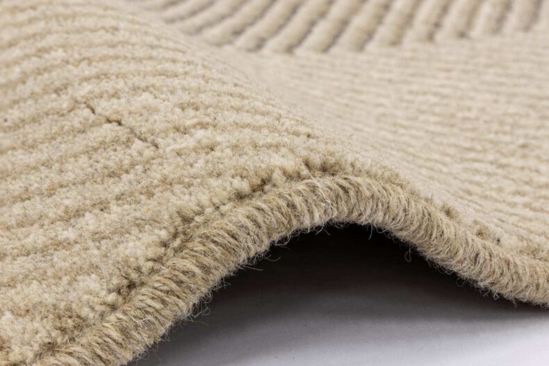 Sera Dark Beige rug by Agnella