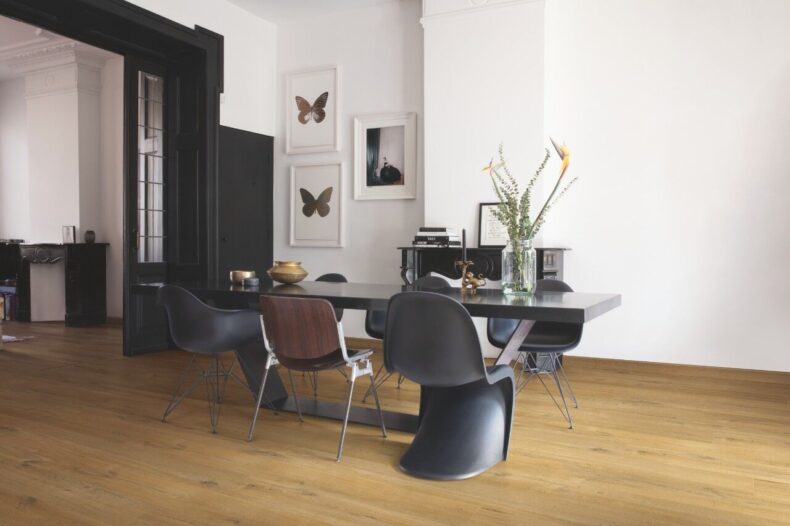 View of Cotton Oak Deep Natural AVMPU40203 luxury vinyl tile by Quick-Step Livyn