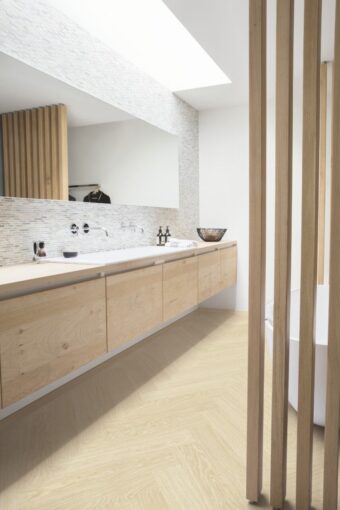 View of Pure Oak Polar AVHBU40361 luxury vinyl tile by Quick-Step Livyn