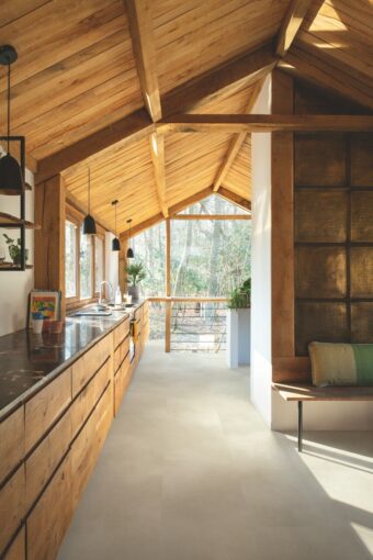 View of Sandstone Concrete AVMTU40274 luxury vinyl tile by Quick-Step Livyn