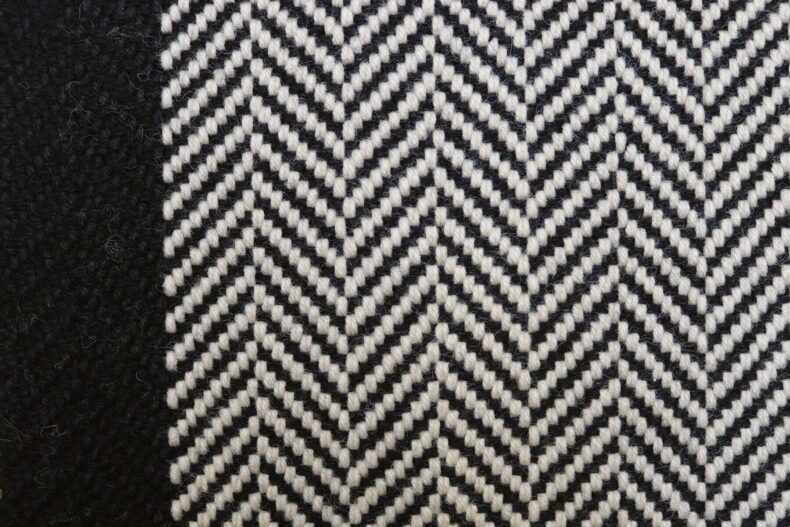 Herringbone Border Ivory