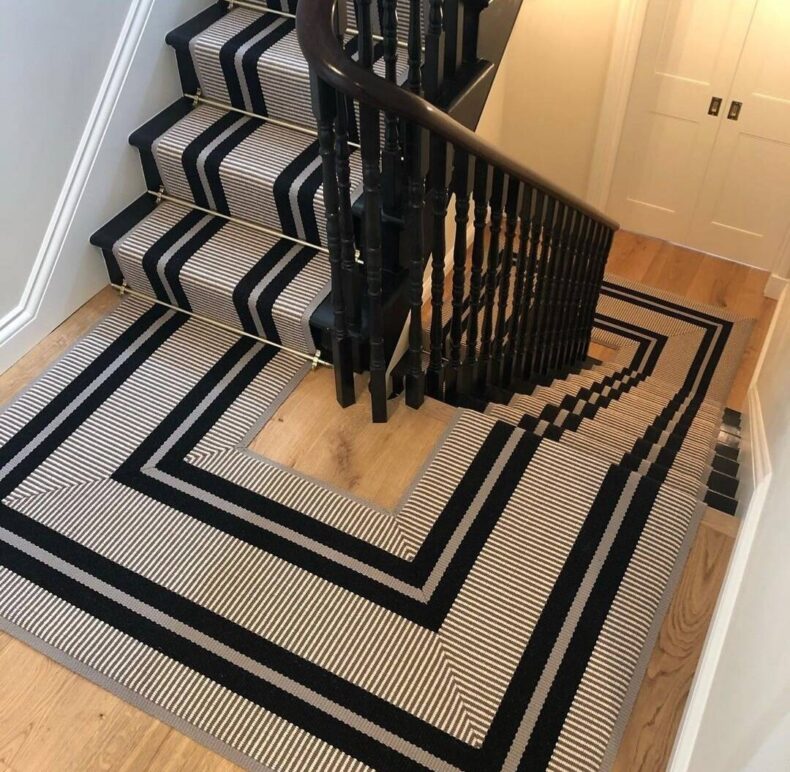 Transat PNT Black stair runner by Hartley