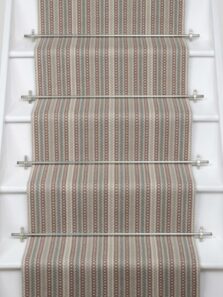 Wellington Clover - 61cm stair runner by Roger Oates