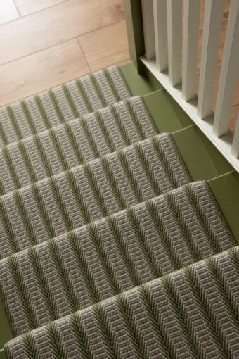 Dartmouth Green - 63cm stair runner by Roger Oates