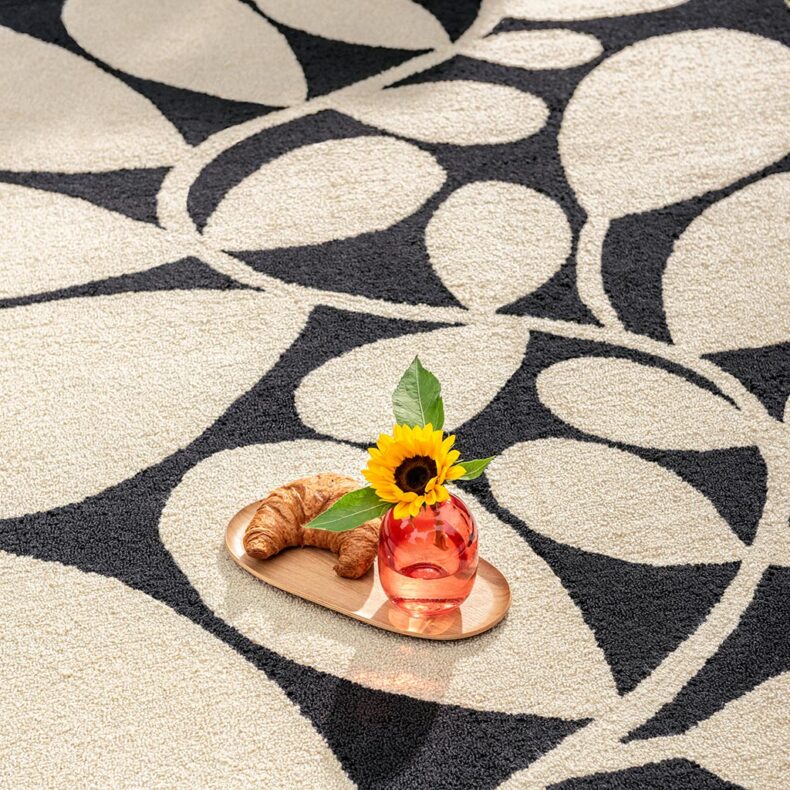 Sycamore Black Outdoor 464205 rug by Orla Kiely