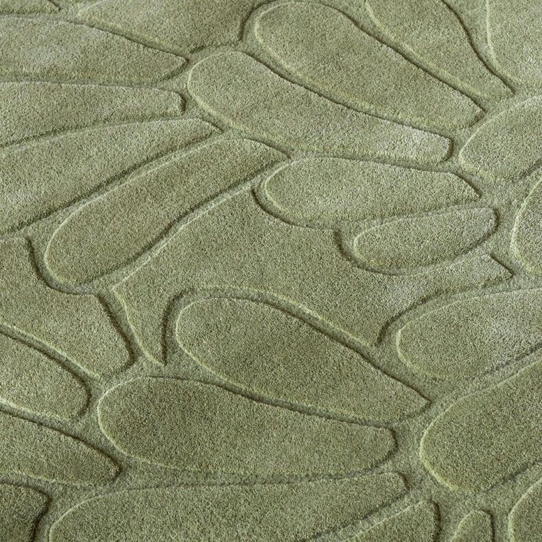 Coleby Petals Hedgerow Green 78807 rug by Laura Ashley