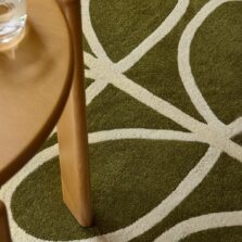Linear Stem Olive Runner 60501 rug by Orla Kiely