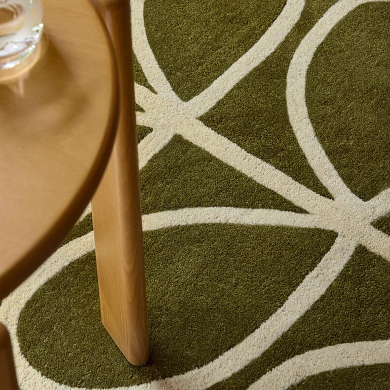 Linear Stem Olive Runner 60501 rug by Orla Kiely