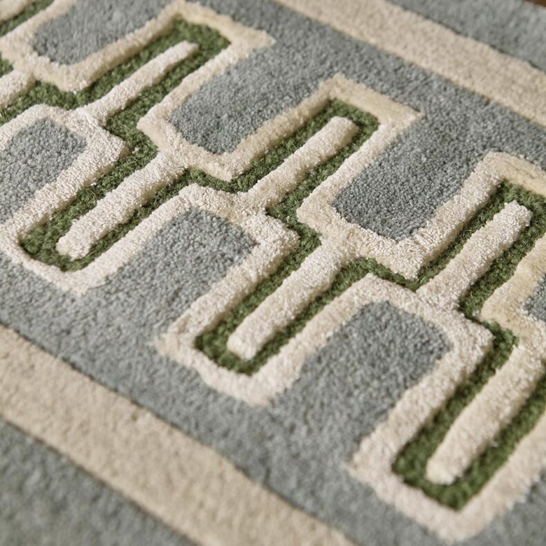 Linnean Porcelain 148408 rug by Sanderson