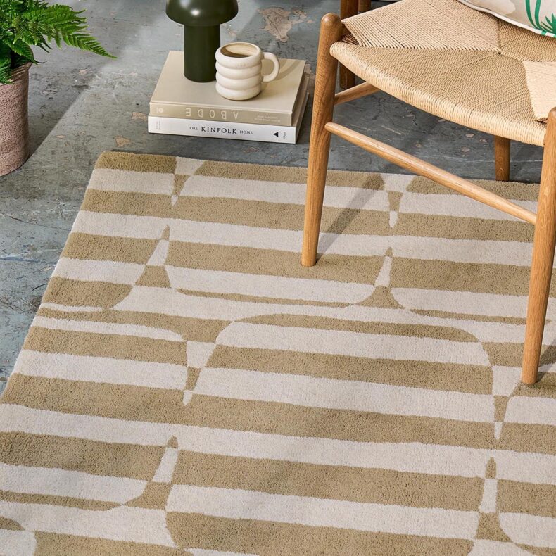 Lohko Stripe Pebble 123101 rug by Scion
