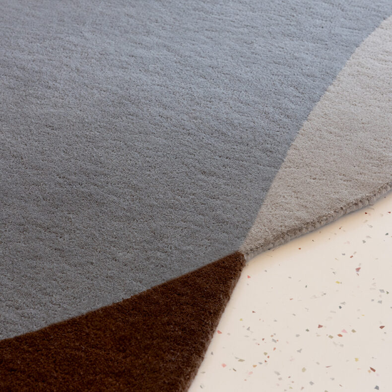 Element Chad Brown Blue 87705 rug by Brink