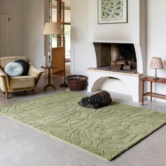 Coleby Petals Hedgerow Green 78807 rug by Laura Ashley