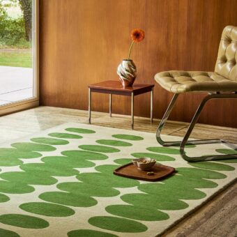 Optical Oval Green Cream 157707 rug by Orla Kiely