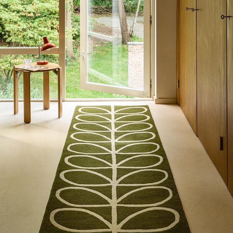 Linear Stem Olive Runner 60501 rug by Orla Kiely