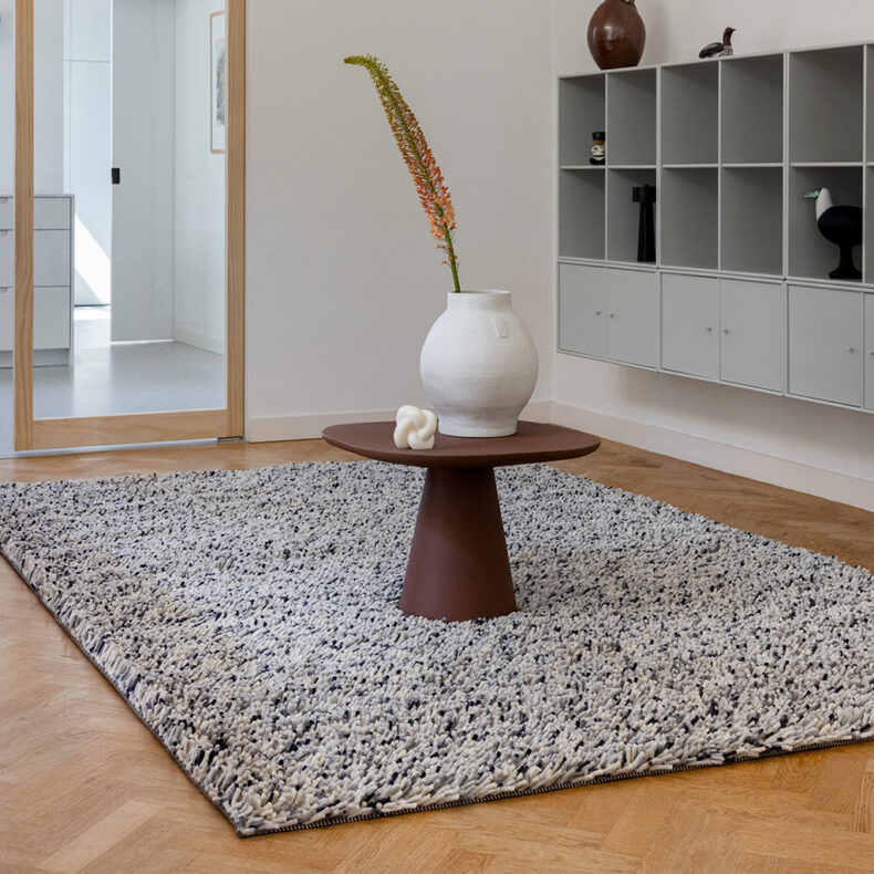 Rocks Frost 70504 rug by Brink