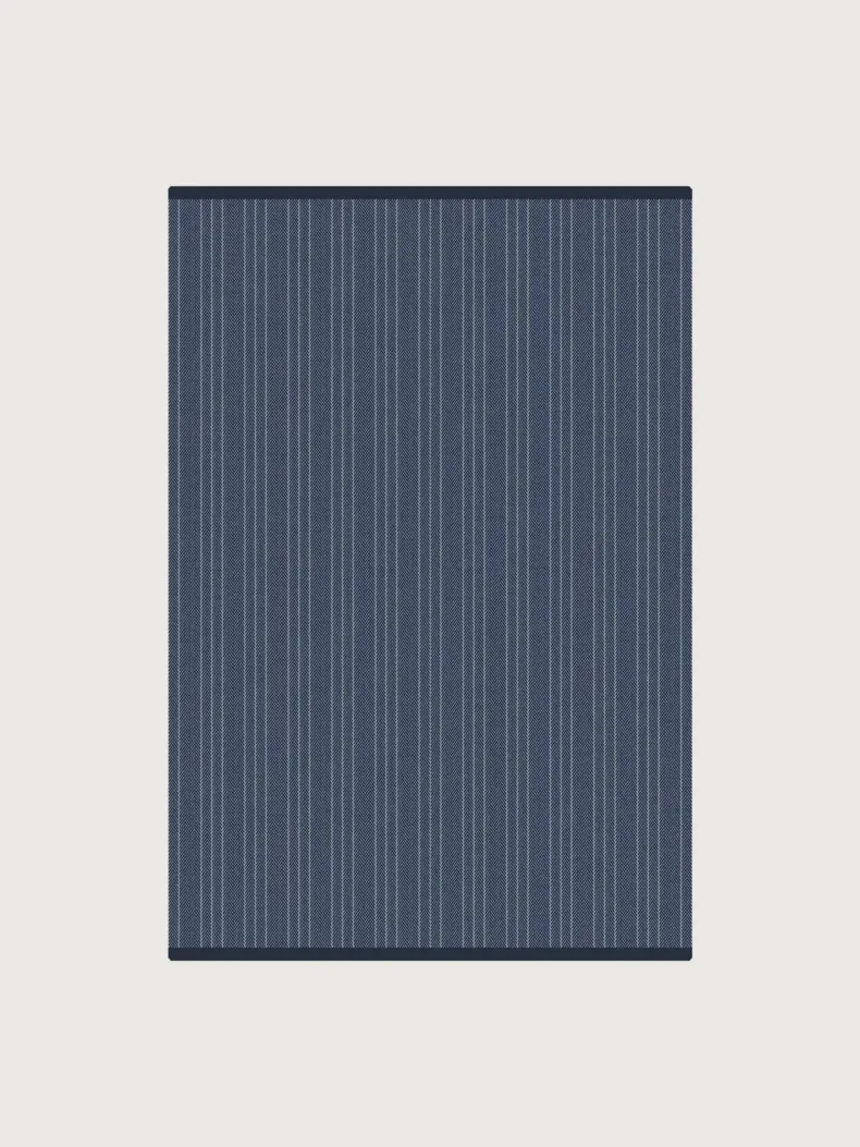 Byron Midnight rug by Roger Oates