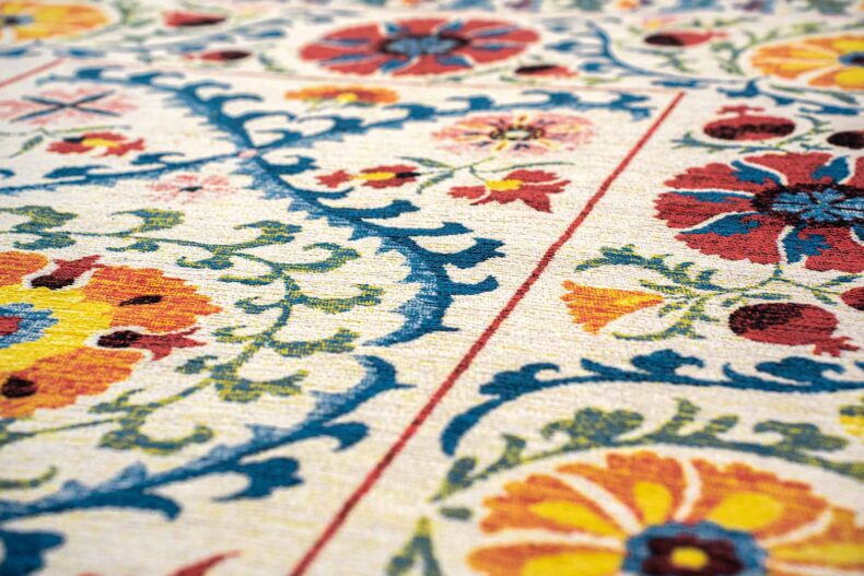 Antiquarian Collection Suzani Origine 9728 rug by Louis De Poortere