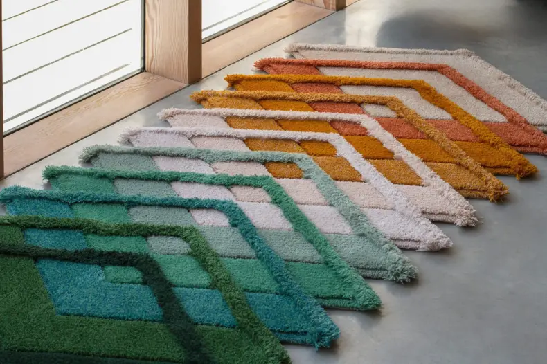 Axo rug by Roger Oates