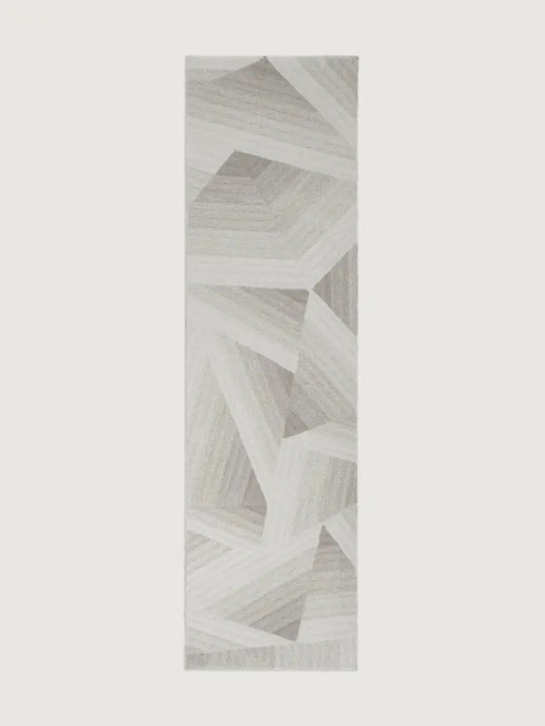 Summit rug by Roger Oates
