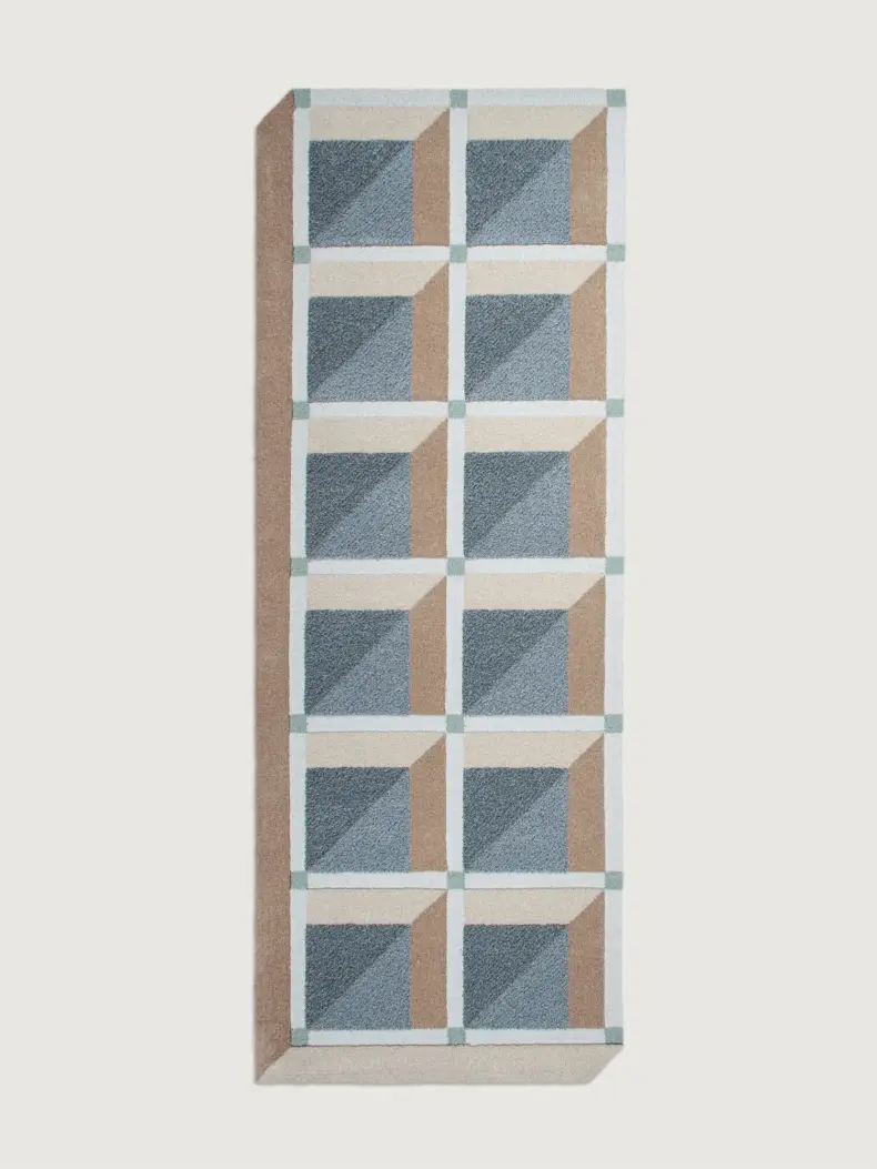 Deca rug by Roger Oates