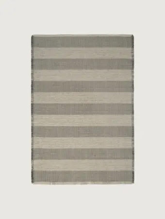 Hudson Fossil rug by Roger Oates